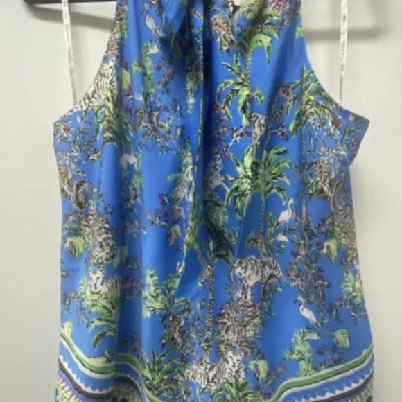 Lilly Pulitzer Julien Top in “Blue thistle Tiger Queen” 💙🐯🐅 🩵🌴 - Picture 3 of 7